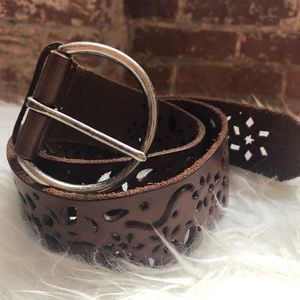 Vintage leather belt with cut out detail, small